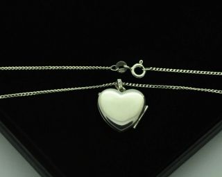 Vintage Plain 925 Sterling Silver Small Heart Photo Locket Pendant & Necklace 5