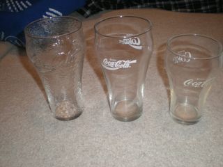Vintage Coca Cola Glasses Pebbled 6 " & 2 Clear One 6 1/8 " Other 5 " -