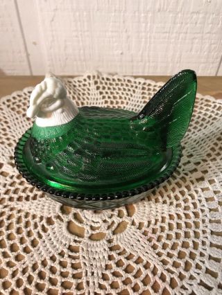 Vintage Westmoreland Nested Hen Rare White Head Emerald Green Candy Dish Nr