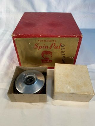 Heddon Vintage Spinning Reel - 260 6