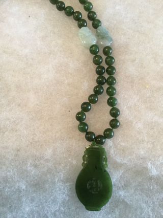 VINTAGE GREEN CHINESE JADE BEADED NECKLACE WITH CARVED JADE AND SYMBOLS 5