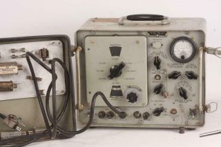 Vintage Military Sg - 85 Urm - 25d Signal Generator