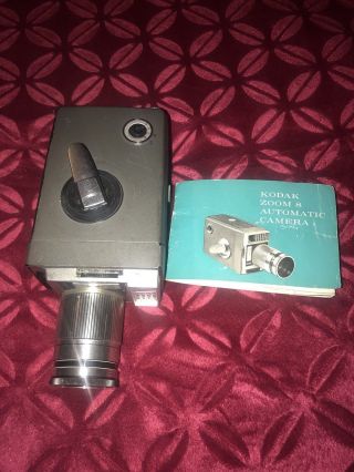 Vintage Kodak Zoom 8 Movie Camera Automatic F/1.  9 With Booklet