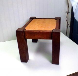Antique Vintage Arts & Crafts Mission Oak Footstool Small Stool Finish 2