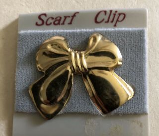 Vintage Mid - Century Modern Golden Bow Scarf Clip On Card