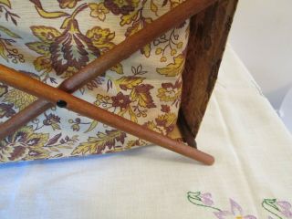 Vintage Knitting Stand Up Cloth Bag Folding Wood Frame Sewing Crochet Basket 6