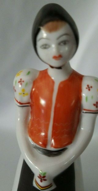 Vintage HOLLOHAZA Hungarian Porcelain Country Woman Figurine 4.  25” Ceramic 2