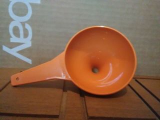 Vintage Tupperware 1227 - 6 Orange Funnel Kitchen Utensil Fast Ship Tupperware