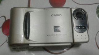 Casio Qv - 10a Lcd Rotating - Selfie Digital Camera,  Silver - Vintage Unique