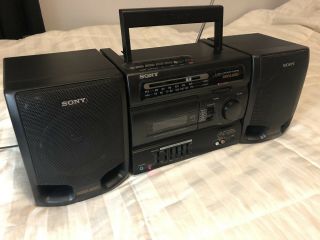 Vintage Sony Cfs - 1055 - Am/fm - Cassette - Boombox - &