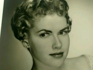 Vintage 50 ' s Photograph Black And White Portrait Of Pretty Woman 5 