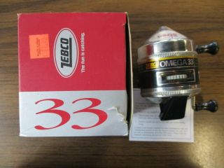 Vintage Zebco Omega 33 Spincast Reel W/ Box