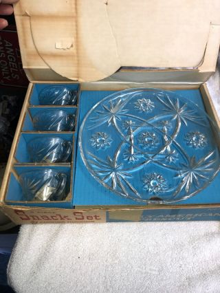 Vintage Anchor Hocking 8 Piece Snack Set Early American Prescut