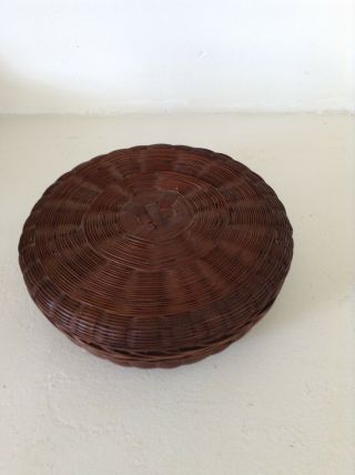 Vtg Wicker Sewing Basket Round With Lid Brown 7.  25 Inch