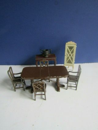 Vtg Tootsie Toy Doll House Furniture Dining Room Table Chairs Curio Cabinet
