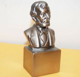 AWESOME PRESIDENT LINCOLN VINTAGE METAL BUST - HEAVY silver plated? USA 4