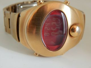 PULSAR SPOON W - 620 VINTAGE RED FACED GOLD TONE DIGITAL WATCH 2