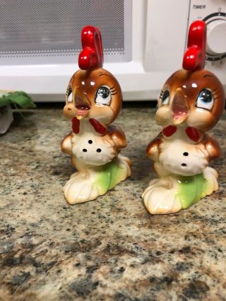 Vintage Anthropomorphic Roosters Salt And Pepper Shakers