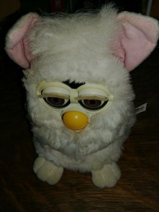 Vintage Pure White 1998 Furby By Tiger Electronics