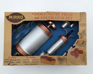 Vintage Mirro Cooky Cookie Pastry Press & Decorator Set W Plates Model 350 - M
