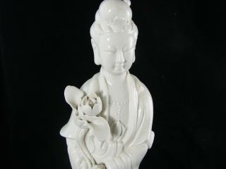 Vintage Chinese Dehua Blanc de Chine Porcelain Figurine of Guan Yin 10 