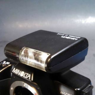 Vintage Minolta Maxxum Strap & D 314i Flash for Dynax/Maxxum 3000i & Alpha 3700i 5