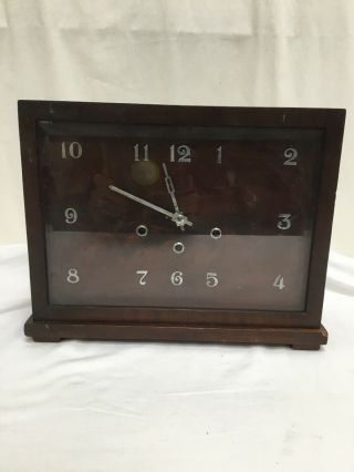 Vintage Mahogany Mantle Clock With Key Fully