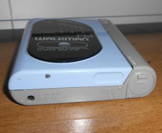 Vtg Blue SONY Walkman WM - F70 FM Stereo Cassette Player PARTS/REPAIR See Descript 7