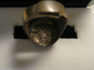 VINTAGE BUSTER BROWN AND TIGE TOY BRASS RING WITH MIDNIGHT AND FROGGY ON SIDE 4