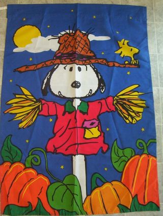 Vintage Nce Snoopy & Woodstock - Scarecrow,  Fall Flag Large Great Condtion
