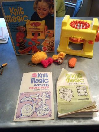 31966 Vintage 1974 Mattel Magic Knitter Knitting Machine