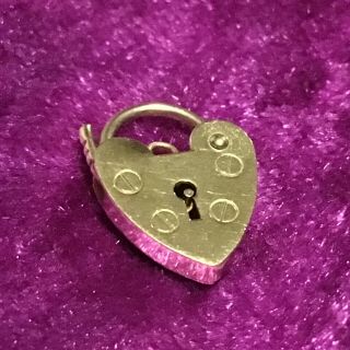 Vintage 9ct Gold Heart Padlock Clasp Gate Charm Bracelet Chain Lock