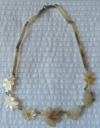 Vintage Carved Real Mother Of Pearl Shell Flowers Links Necklace