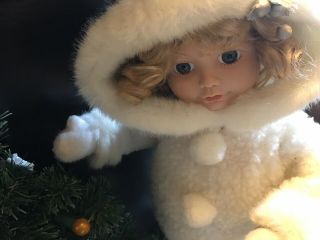 Rare Telco Vintage Snow Bunny Girl W Tree Christmas Motionette 2