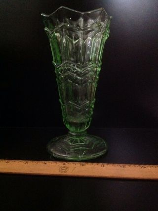 Vintage Green Vaseline Uranium Depression Glass Vase 4