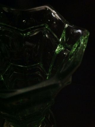 Vintage Green Vaseline Uranium Depression Glass Vase 5