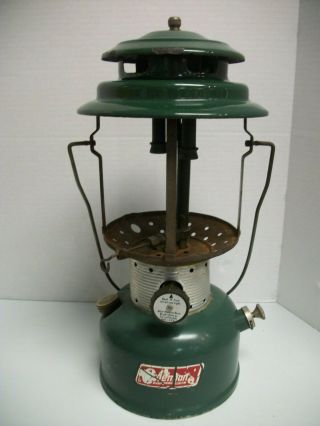 Vintage Coleman Double Mantle Lantern Model 220f 10/69