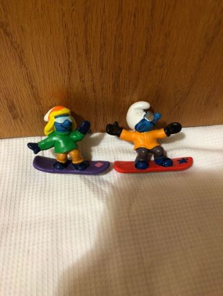 Snowboarder Smurf & Smurfette Vintage Snowboarding Figures 1997 Schleich Pvc Toy