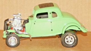 Amt Ertl 1/25 Scale 1934 Ford Coupe Hot Rod Plastic Built Model Car