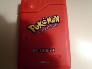 Vintage 1999 Nintendo Tiger Electronics Red Pokemon Pokedex -
