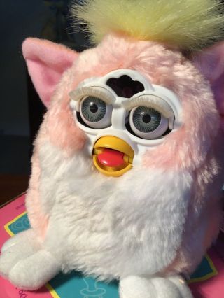 VINTAGE FURBY BABIES ELECTRIC GREAT COLORS PINK WHITE YELLOW FUN PET 5