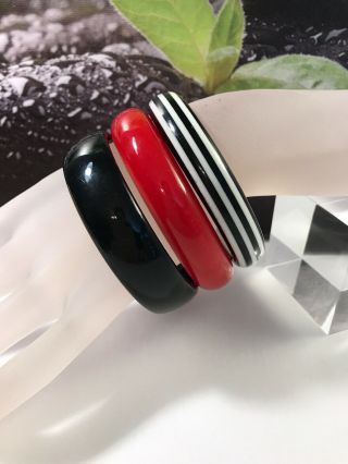 Vintage Black White Stripe Red Plastic Lucite Bangles Mod Bracelet
