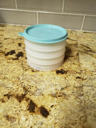 Vintage Set Of 4 Tupperware 882 Small Hamburger Patty Storage Containers & Lid
