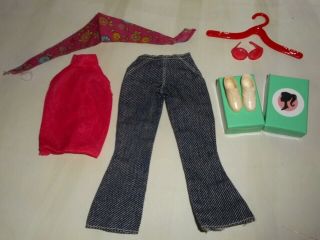 Vintage Barbie Good Sports 3351 Top Pants Scarf Red Glasses Tennis Shoes