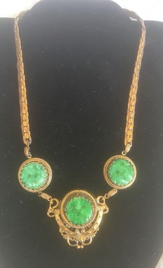 Vtg Carved Peking Glass Jade Color Art Deco Raised Detail Panel Collar Necklace