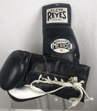 Vintage Cleto Reyes Boxing Gloves 10oz.  Made In Mexico Pre - owned 3