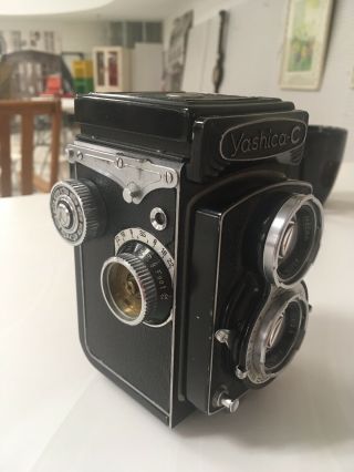 Vintage Yashica - C 6X6 Twin Lens Reflex TLR Camera with 80mm f/3.  5 Yashikor Lens 4