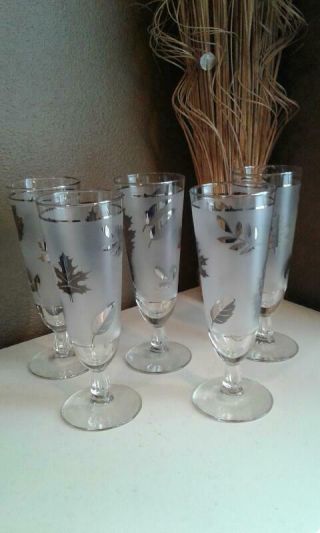 Vintage Libbey Glass Silver Leaf Pattern Set Of 5 Pilsner Beer Glass Footed