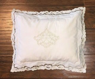 Shabby Chic Country Cutout Home Vintage Decorative Floral Throw Pillow Off White