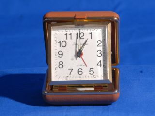 Vintage Seth Thomas Windup Travel Alarm Clock In Hard Case